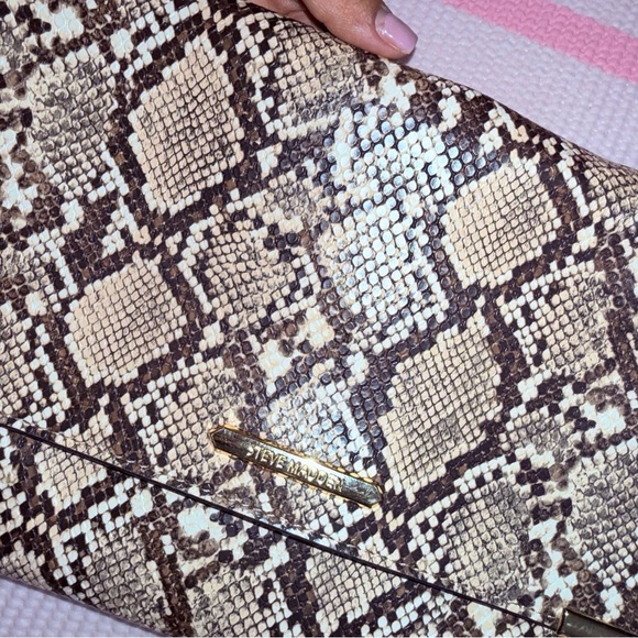 Steve Madden Brown Snakeskin Clutch - Picture 4 of 12